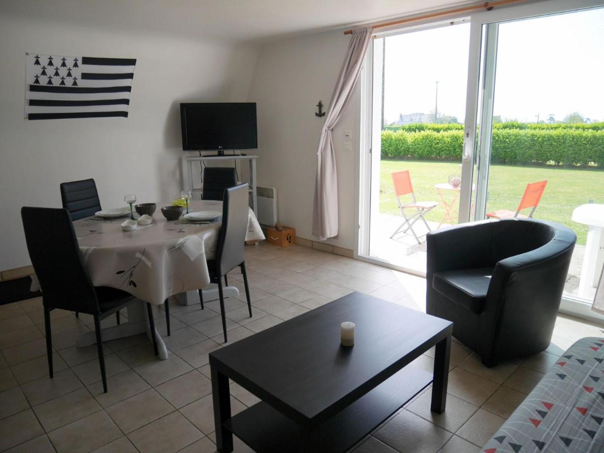 Cottage, Beuzec Cap Sizun Extérieur photo